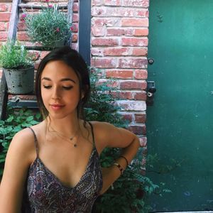 Meet your Posher, Natalie